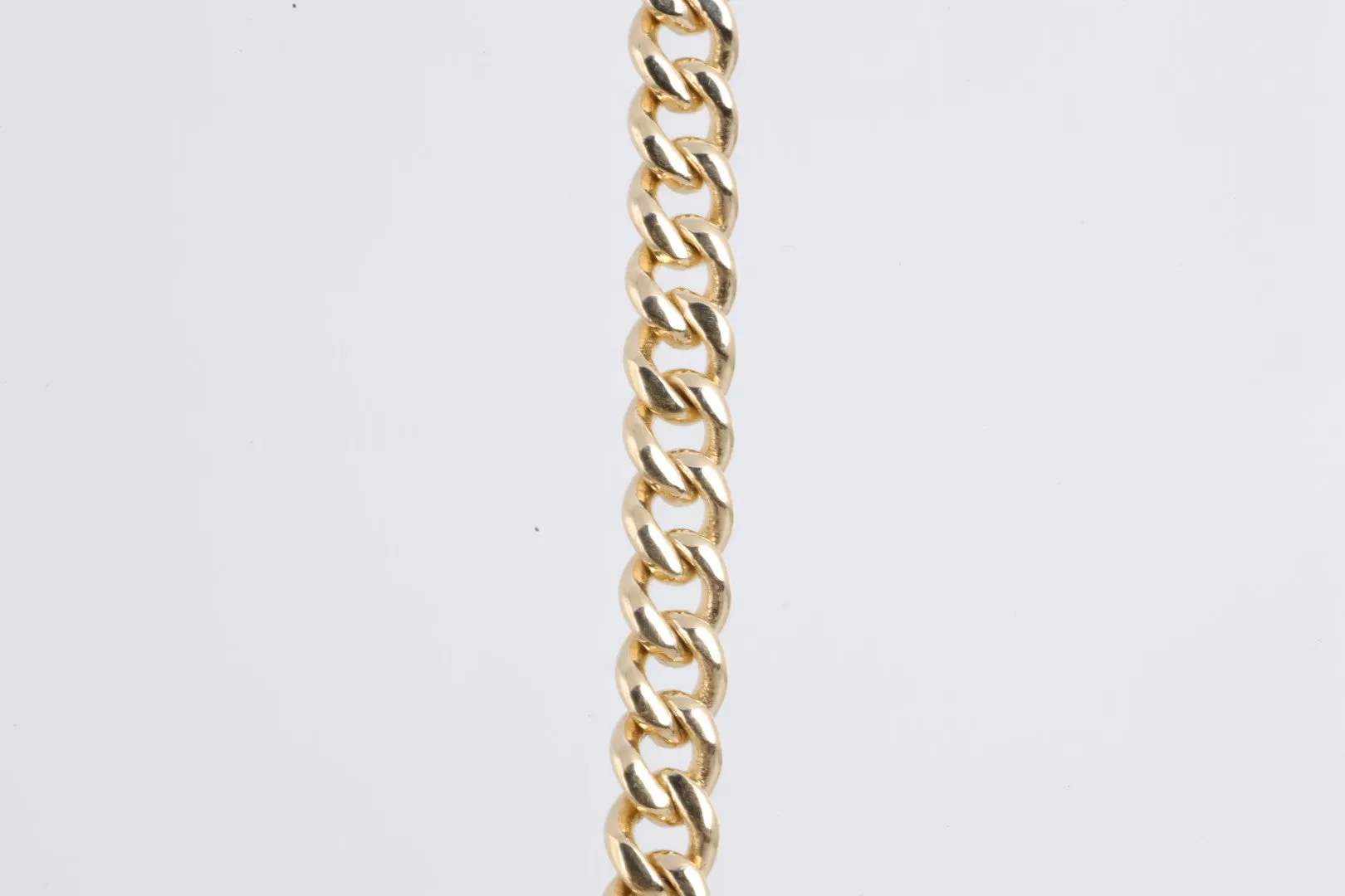 21" 14k Yellow Gold Curb Chain (23.56g.)