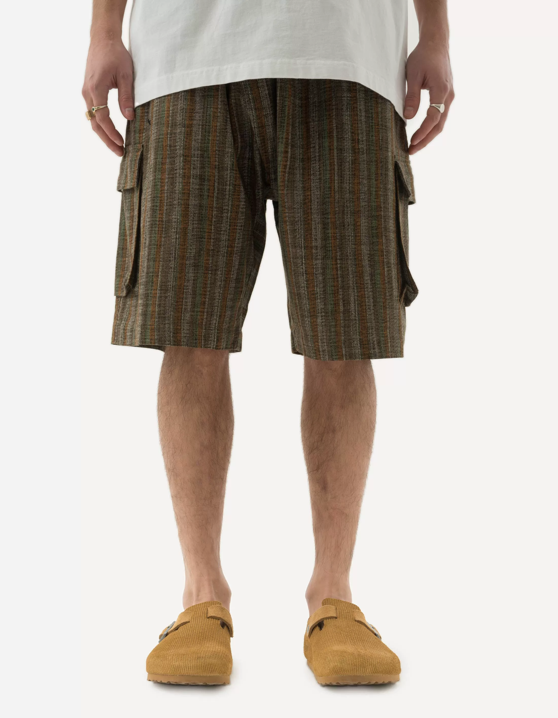 5117 Wagara Low Cargo Track Shorts Olive