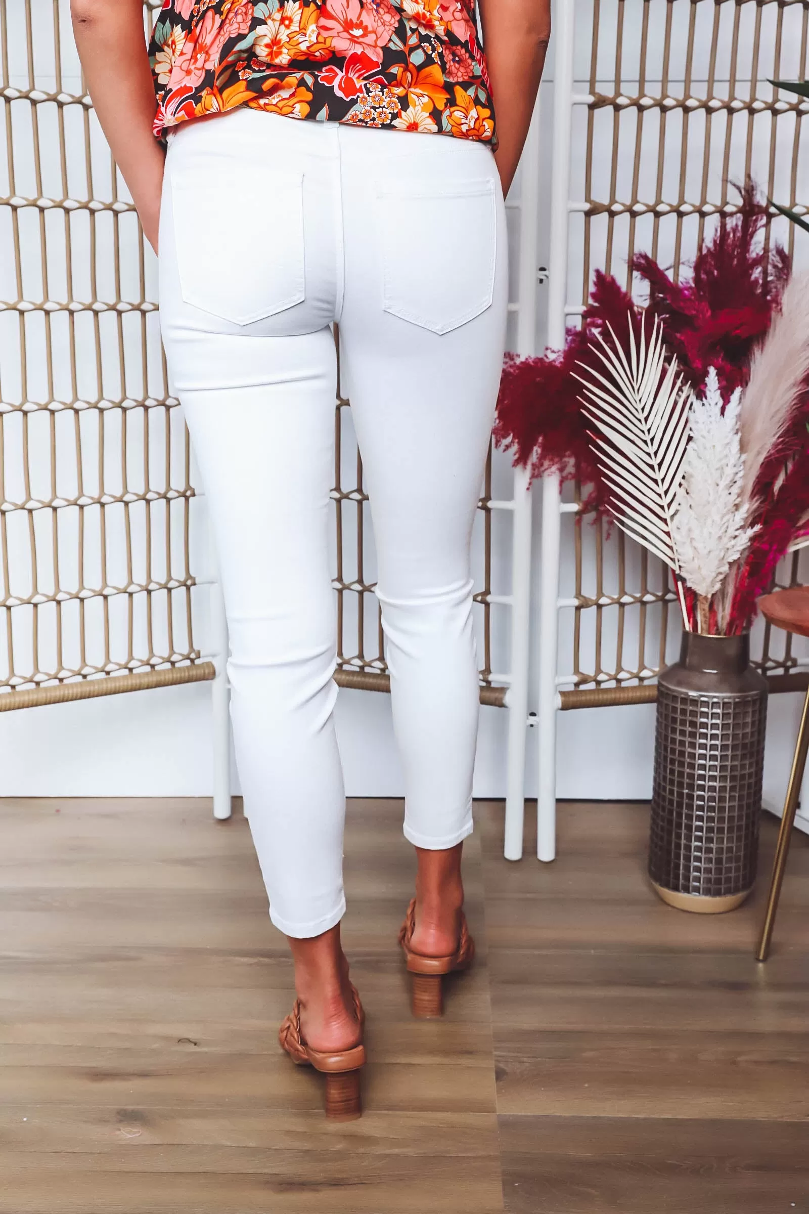 Abby Ankle Skinny Stretch-Bright White by Liverpool