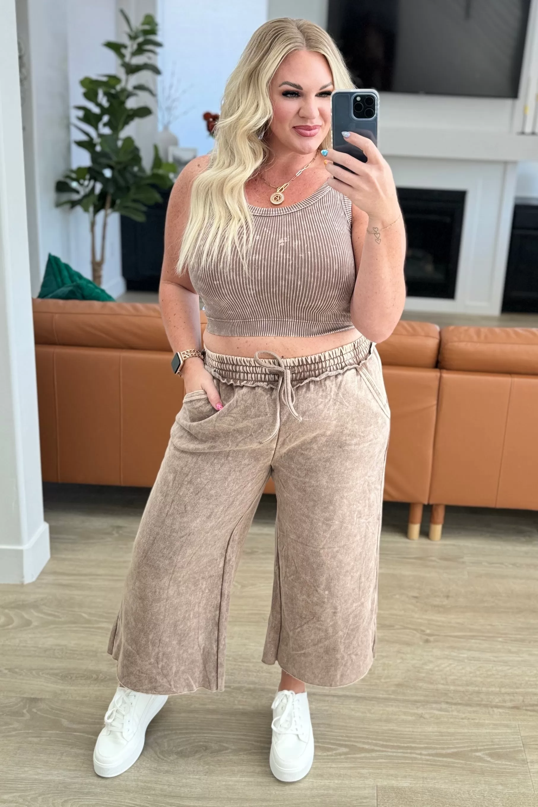 Acid Wash Wide Leg Sweatpants in Mocha - 4/10