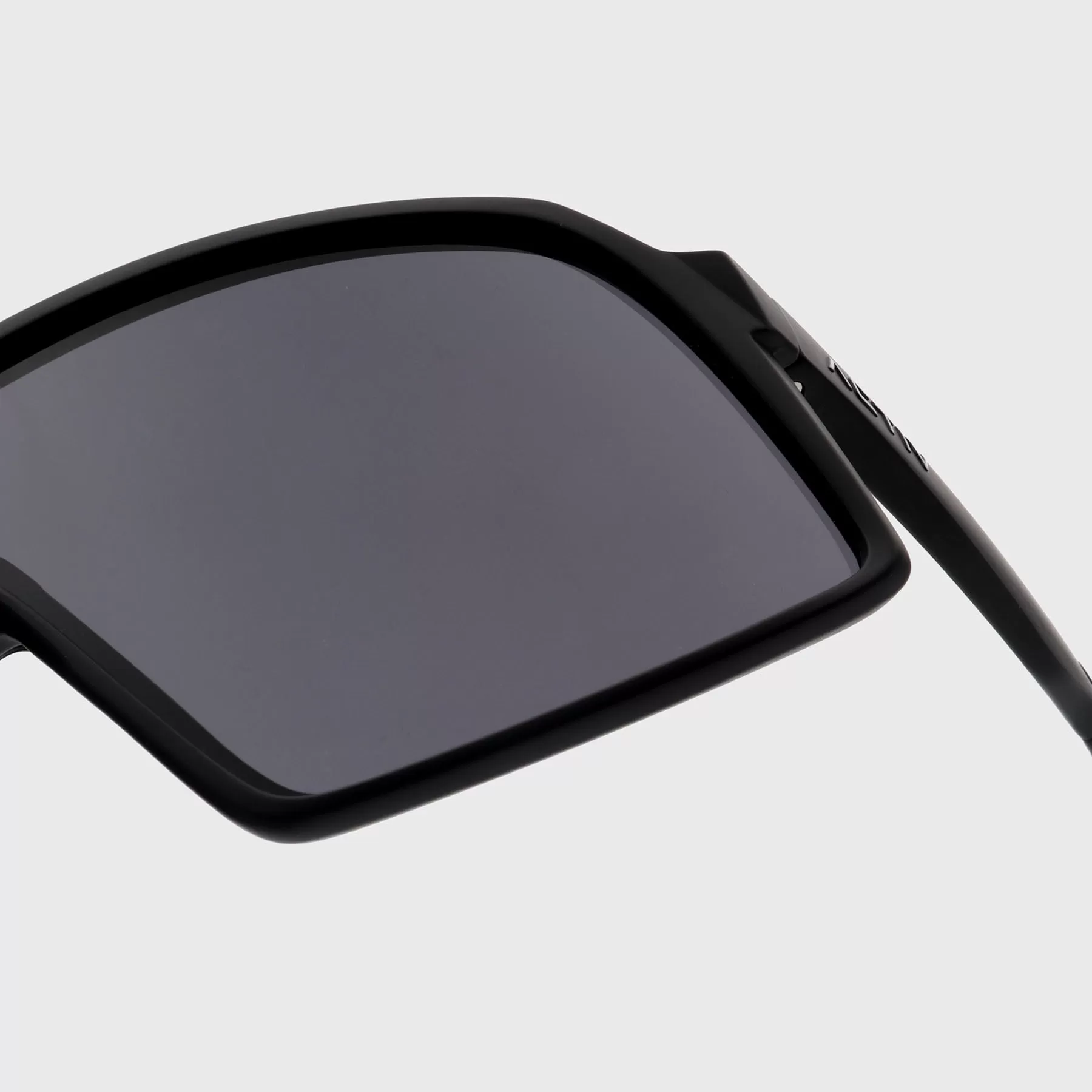 ACTIV - AERO  - Matte Black with Grey Lens