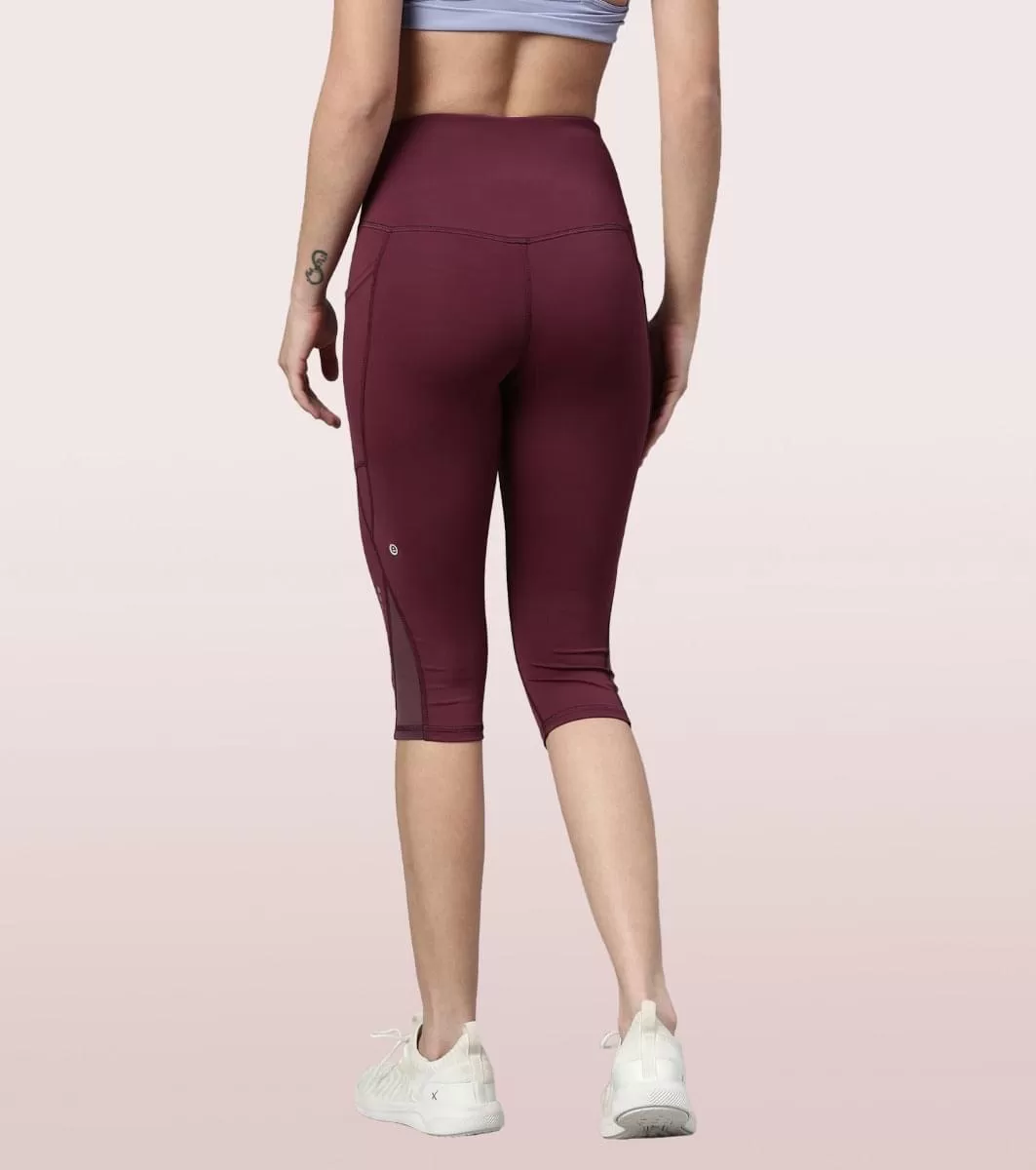 Active Capri Legging| Dry Fit Active Capri Legging With Reflective Graphic