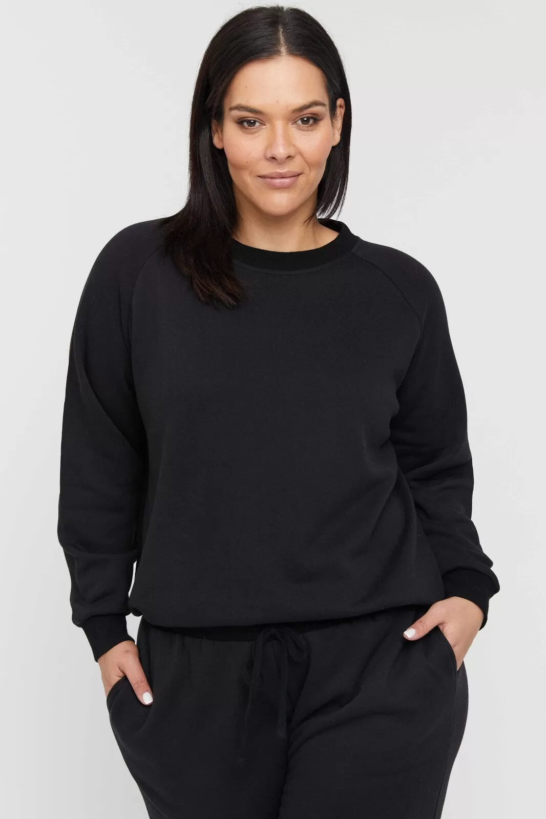 Bamboo Raglan Top - Black