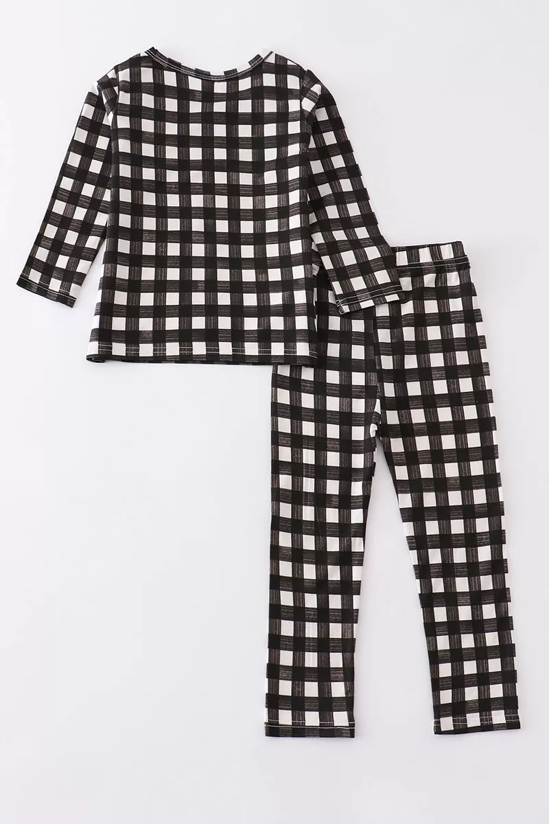 Black plaid pajamas set