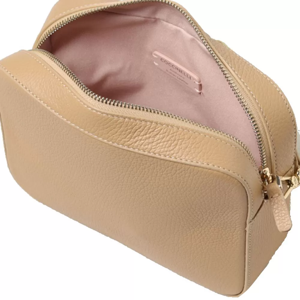 Borsa Donna a Tracolla COCCINELLE Linea Tebe Colore Fresh Beige