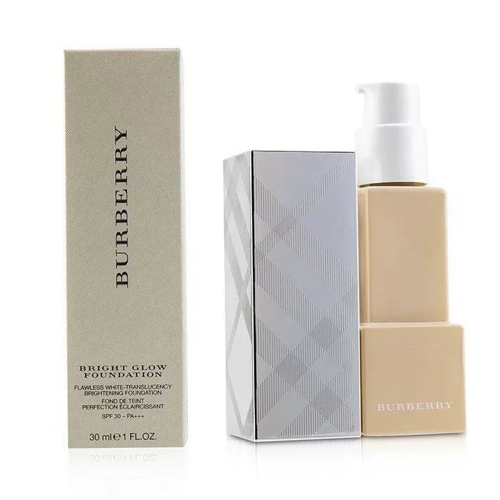 BURBERRY - Bright Glow Flawless White Translucency Brightening Foundation SPF 30 30ml/1oz