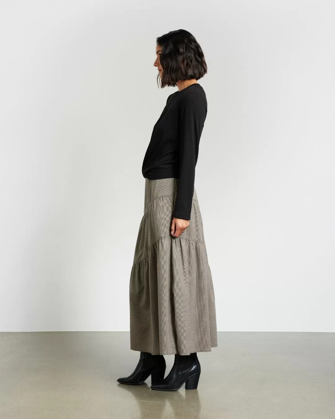 Et Alia Evie Skirt - Camel Houndstooth