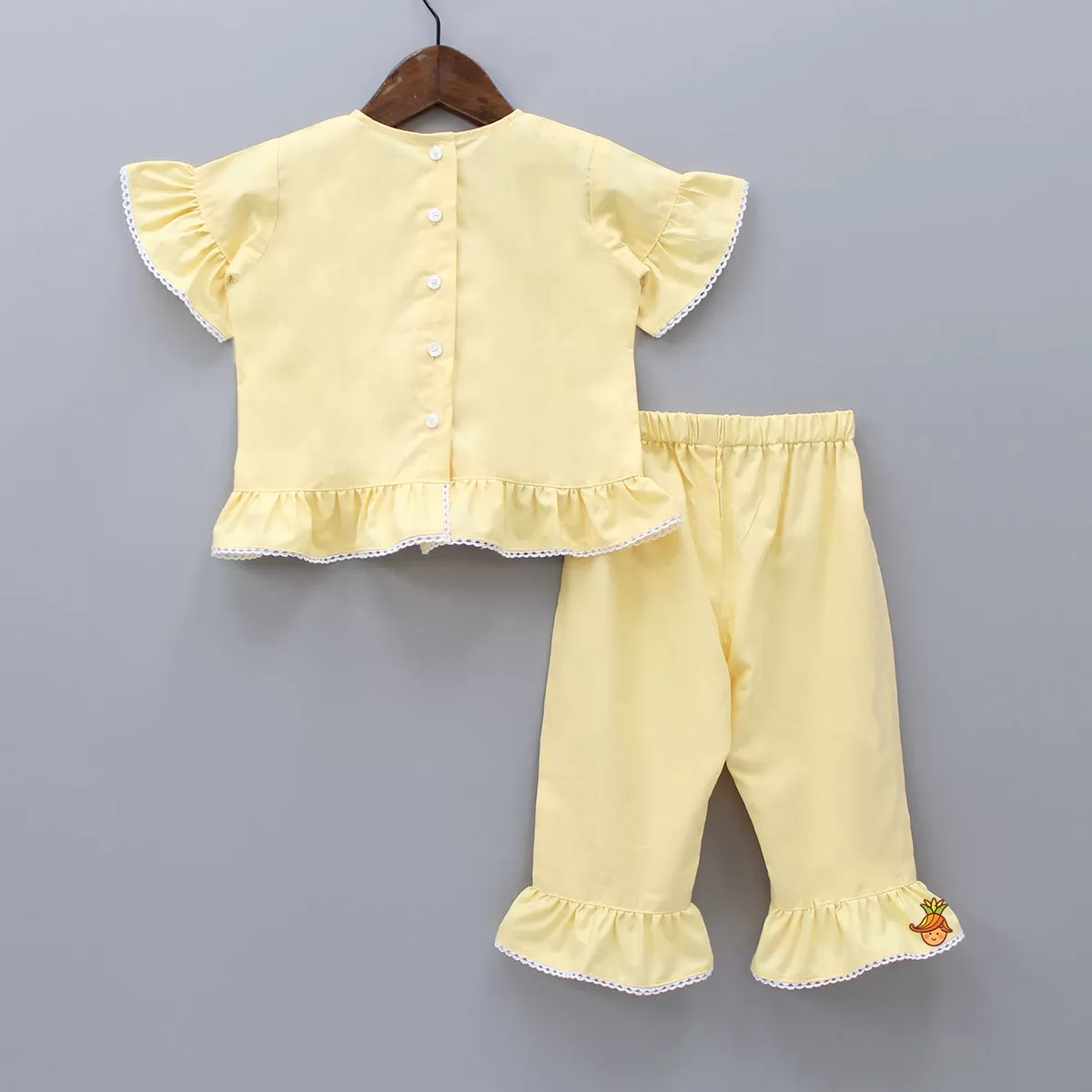 Frilly Yellow Sleepwear