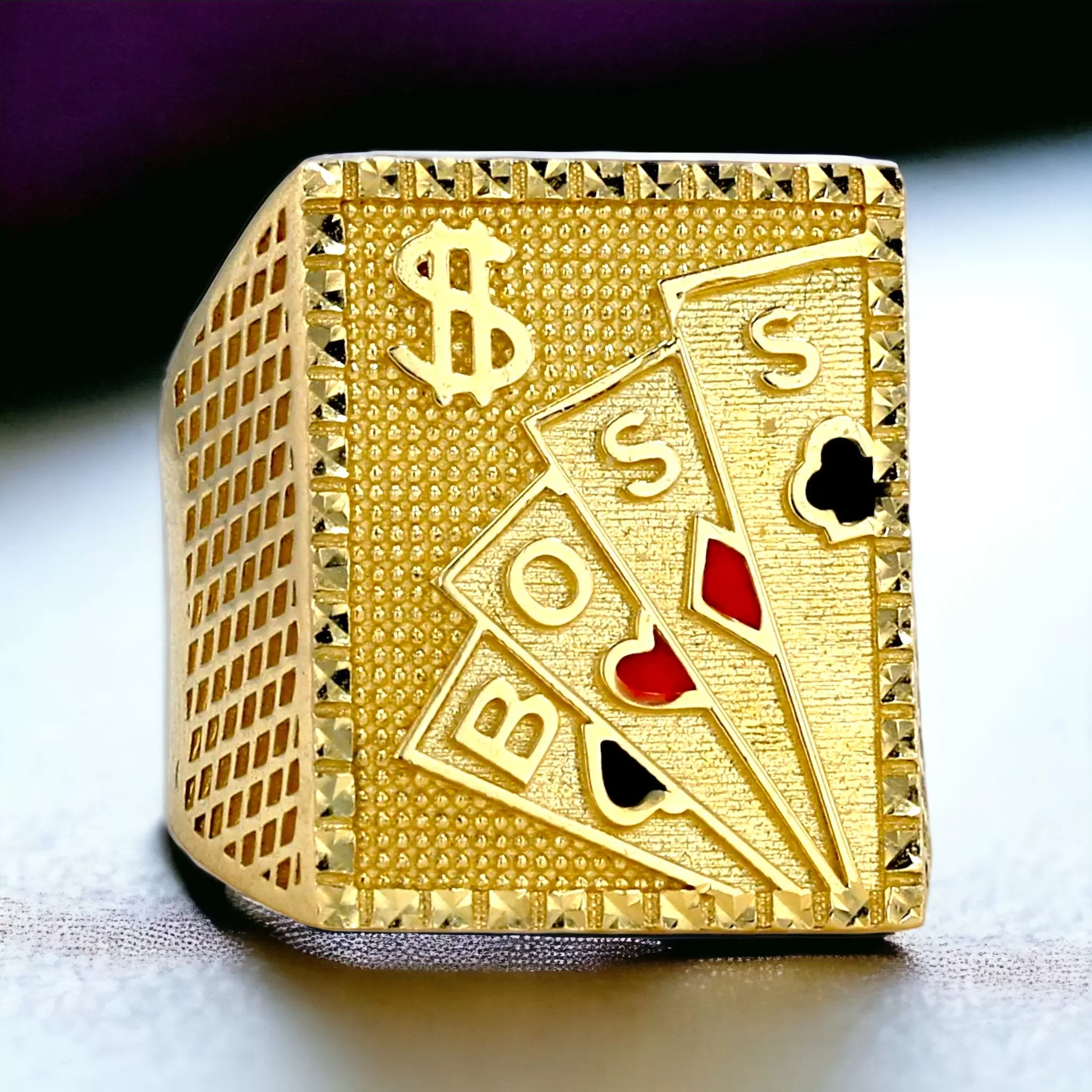 Gold 10k cards ring