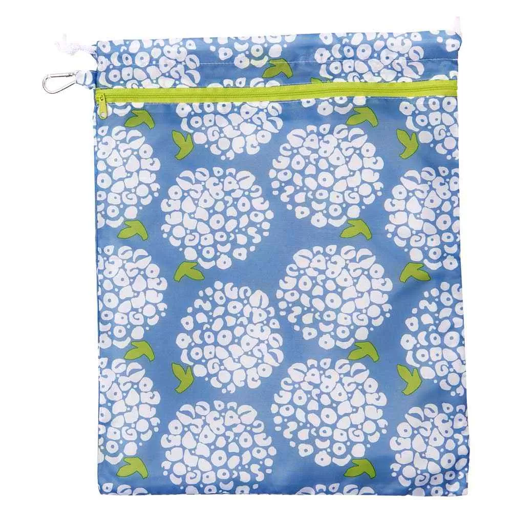 Hydrangea Blossoms Splash Proof Travel Sack