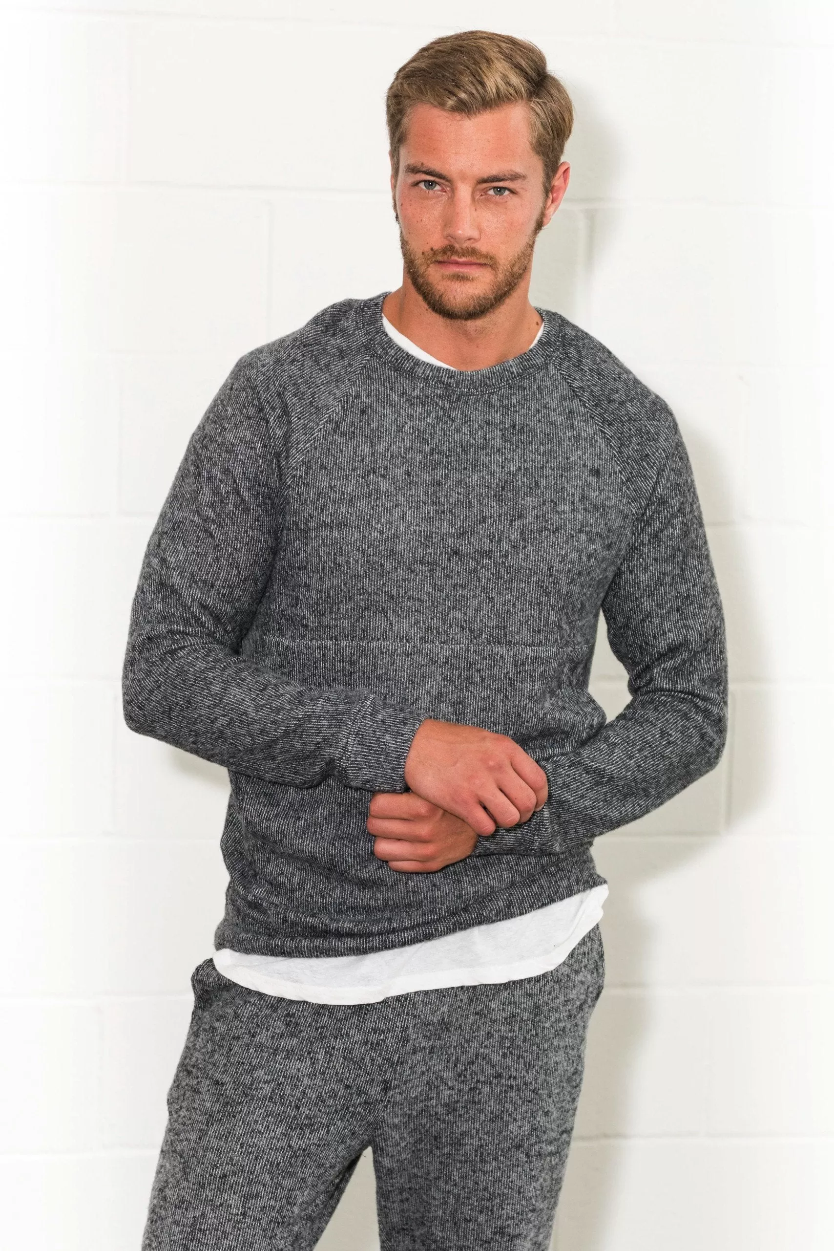 Men's Soft Knit Melange Kangaroo Pocket Pullover Sweater