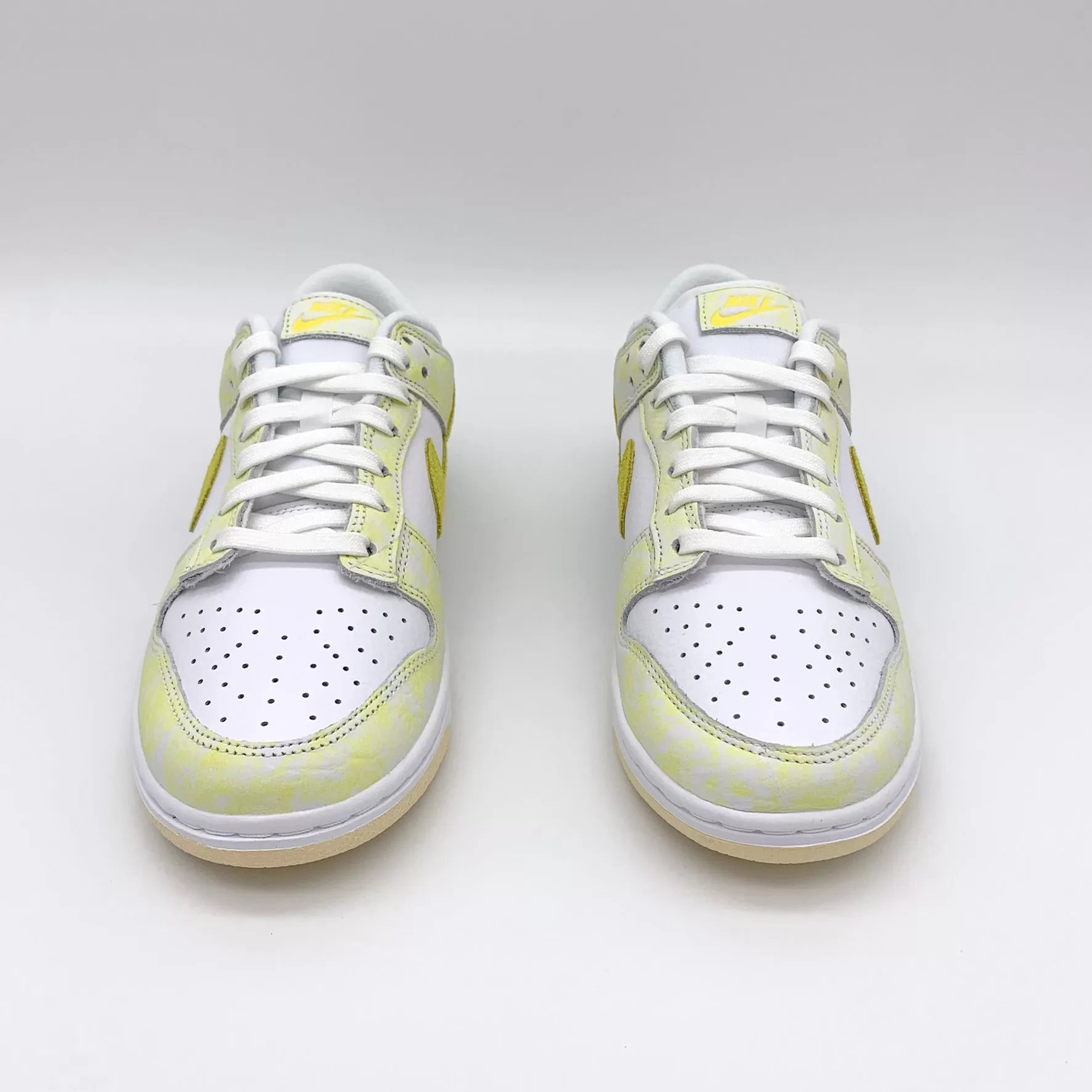 Nike Dunk Low Yellow Strike