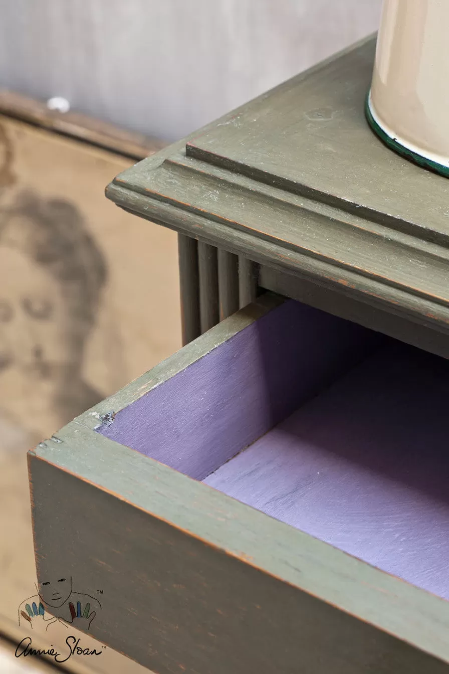 Olive Annie Sloan Chalk Paint