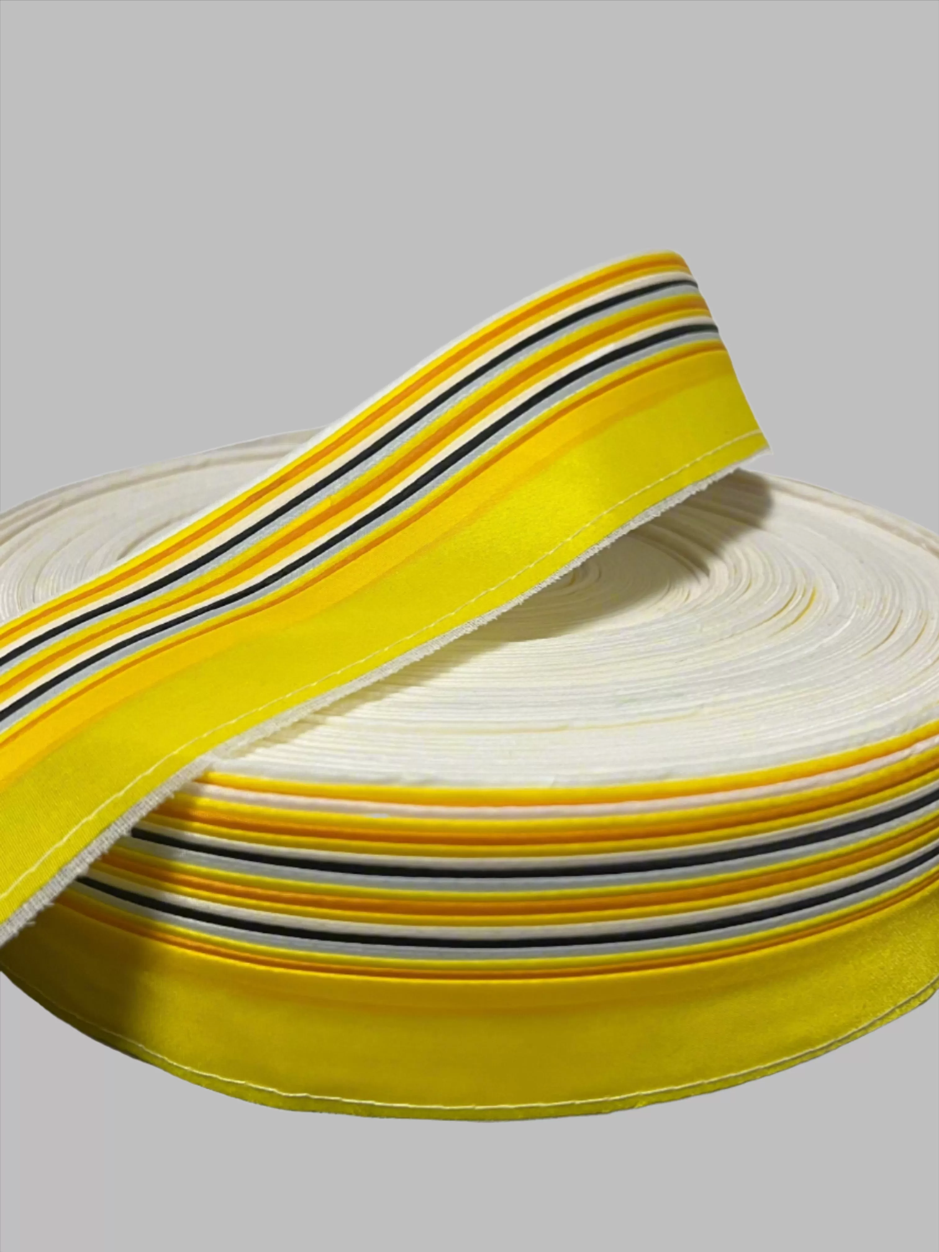 Pajntaub Trim Yellow