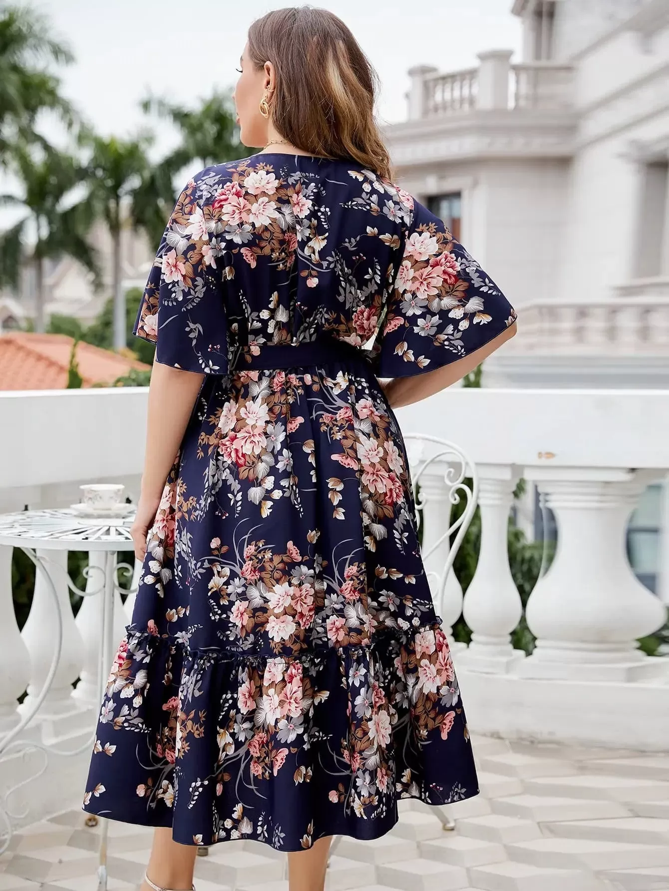 Plus Size Midi Dress Floral Short-sleeves