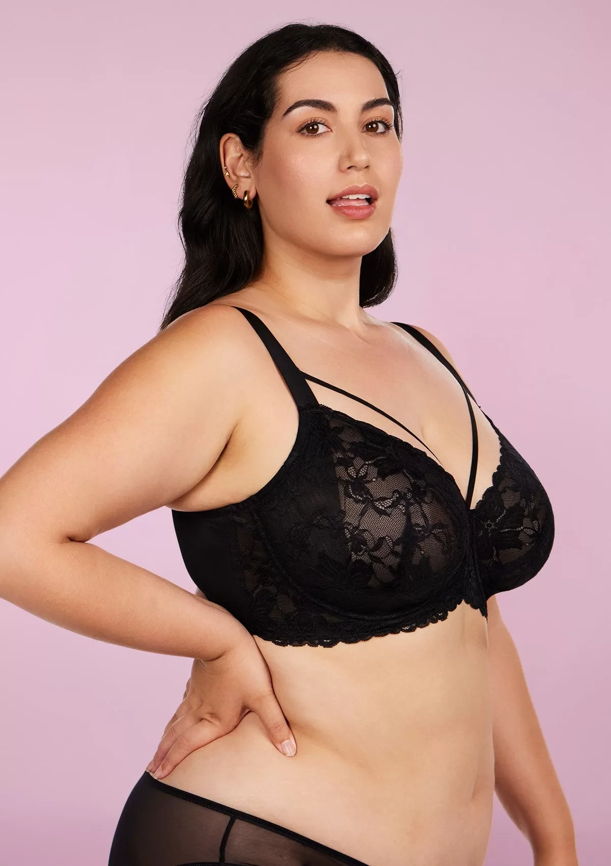 Pretty In Petals Black Unlined Strappy Lace Bra