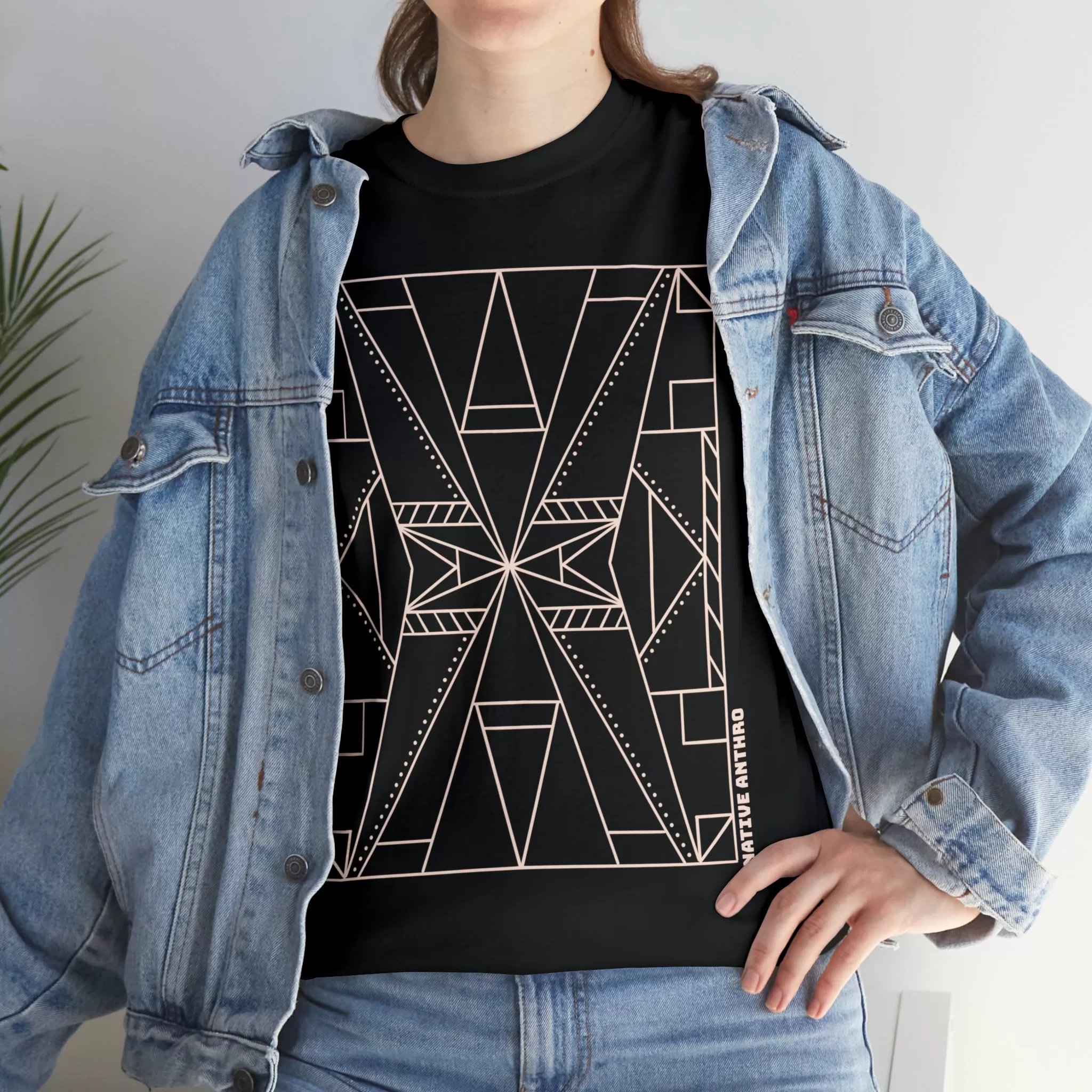 Shaptakay (Parfleche) T-shirt