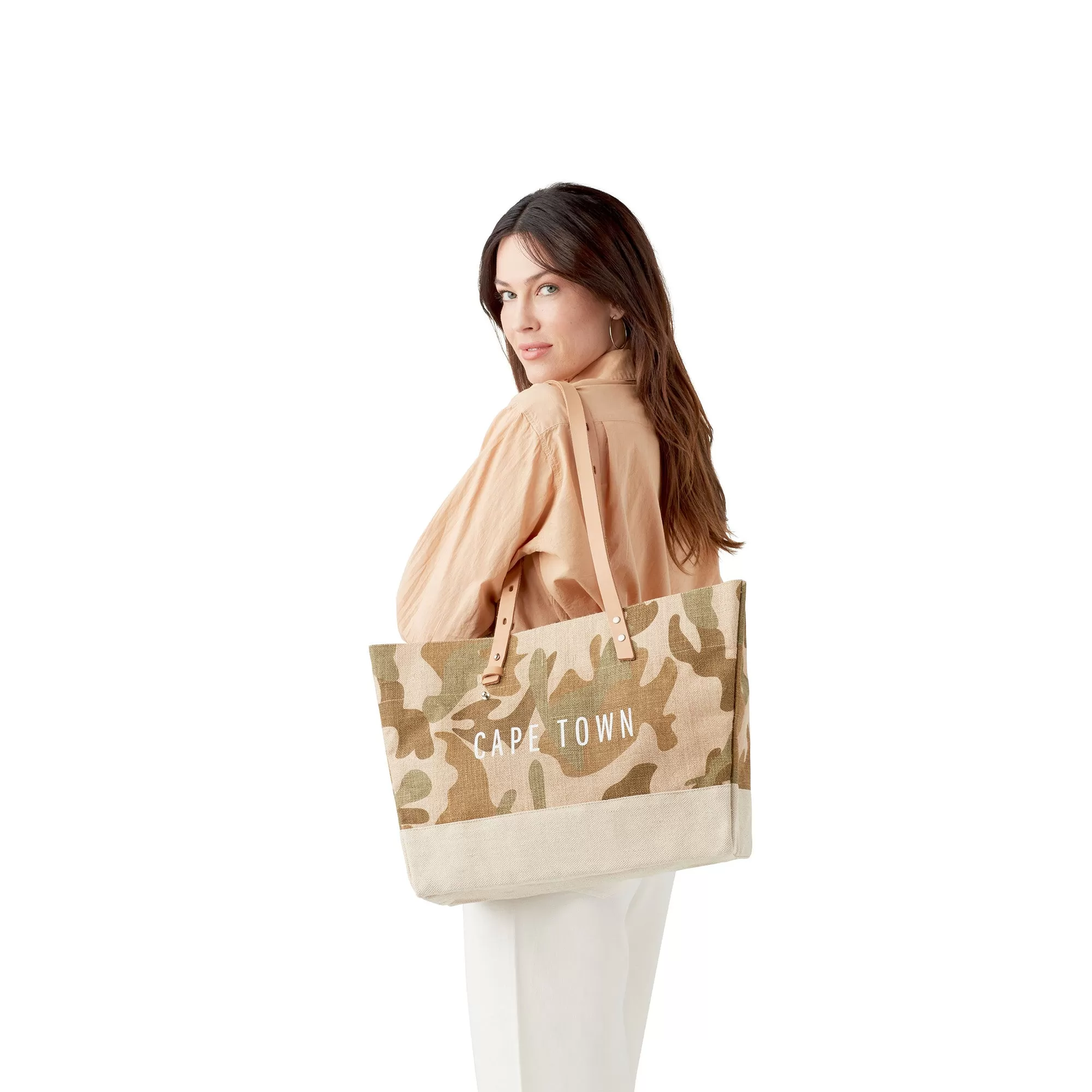 Shoulder Market Bag in Safari