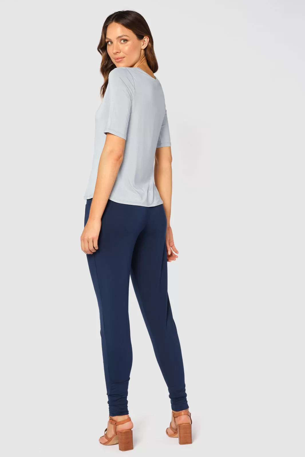 Softline Slouch Pants - Navy