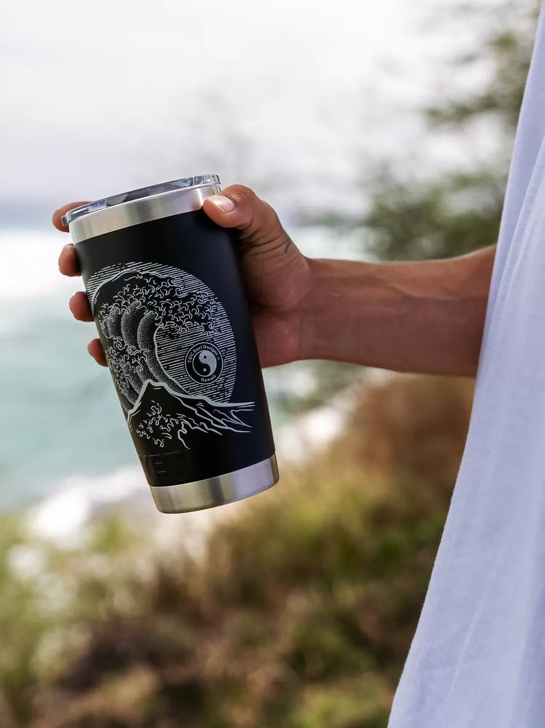 T&C Surf 20 oz Stoked Hokusai Tumbler Yeti