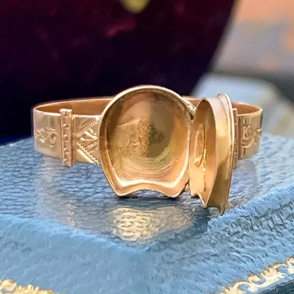 Victorian Horseshoe Locket Ring