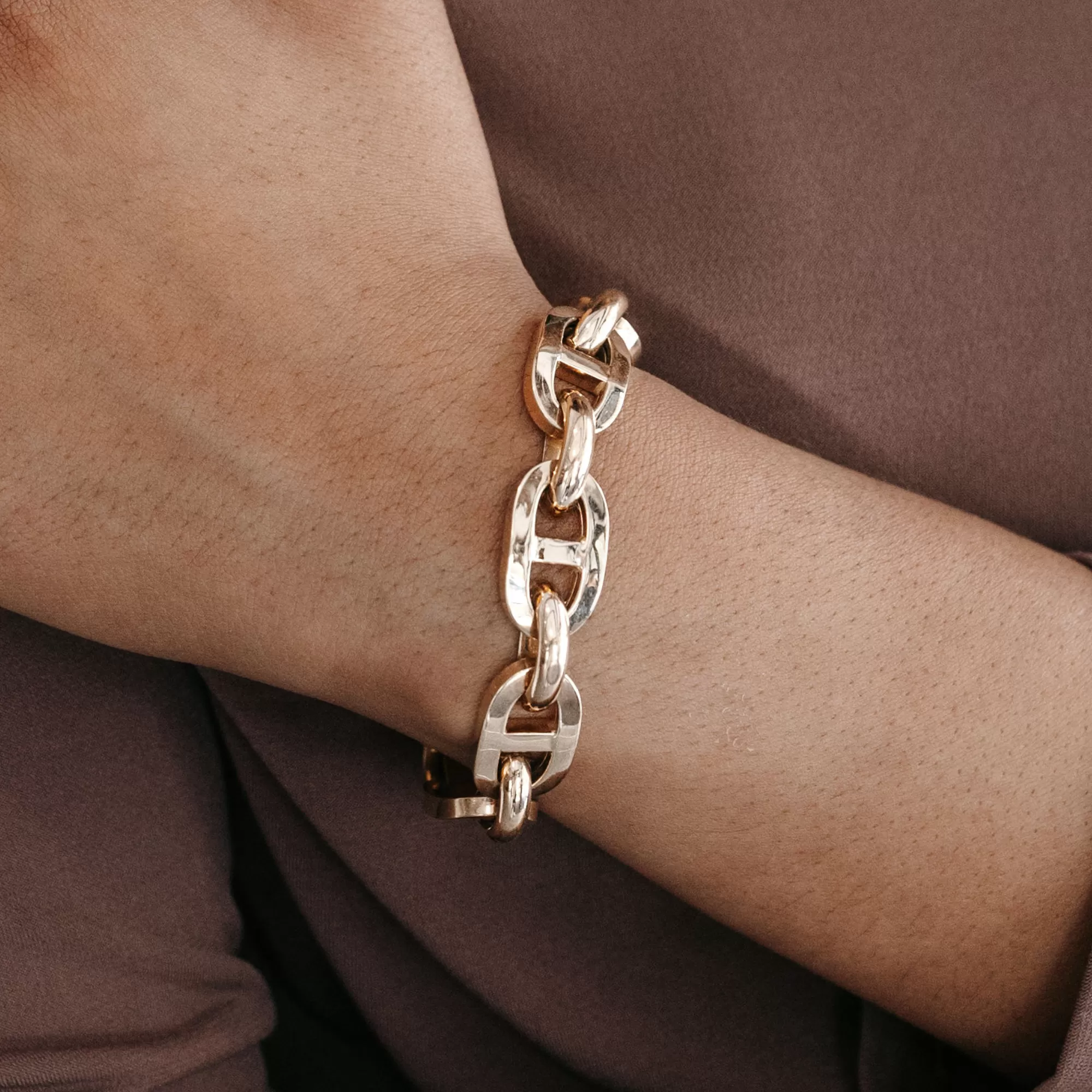 Wide Anchor Link Bracelet