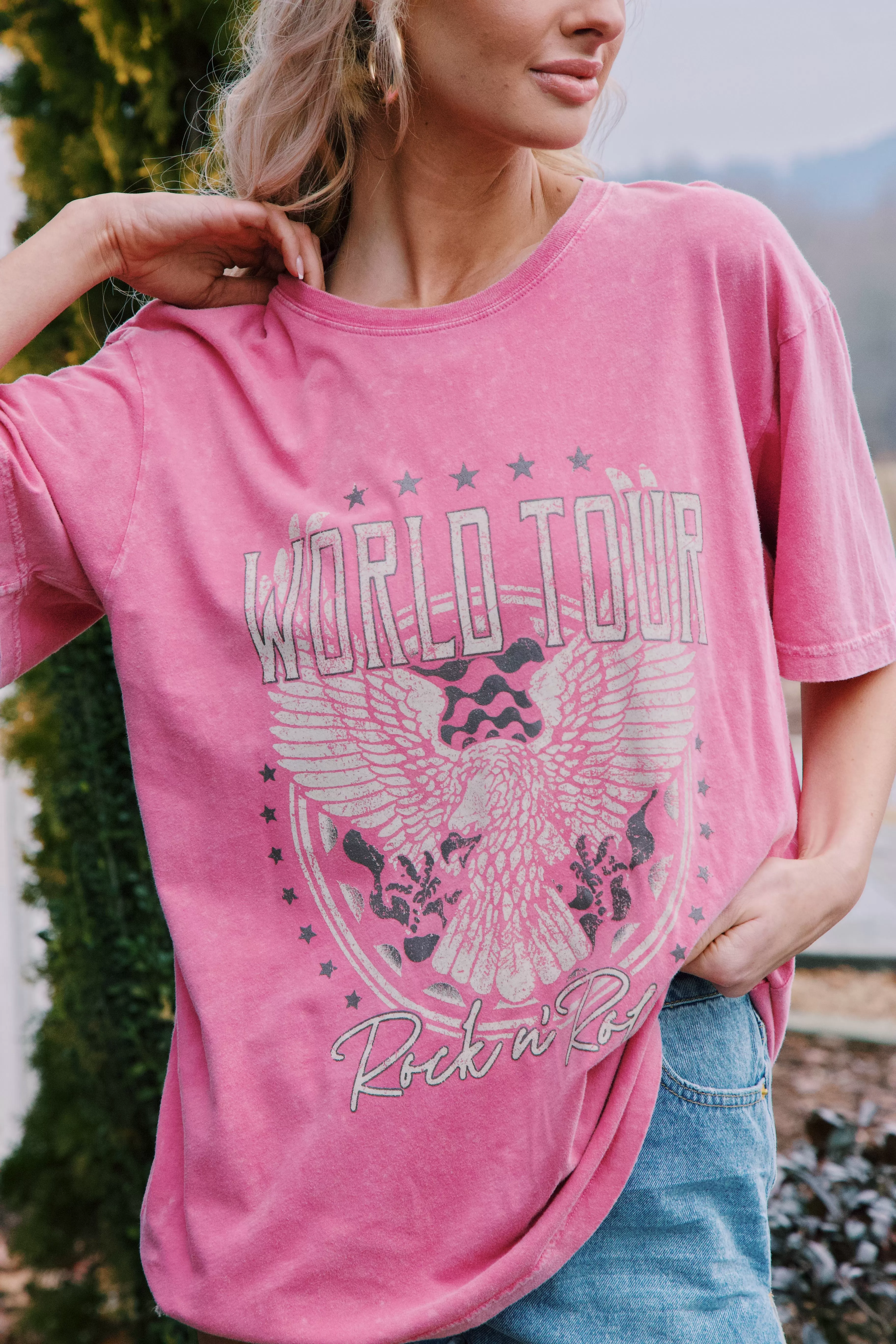 World Tour Graphic Tee, Pink