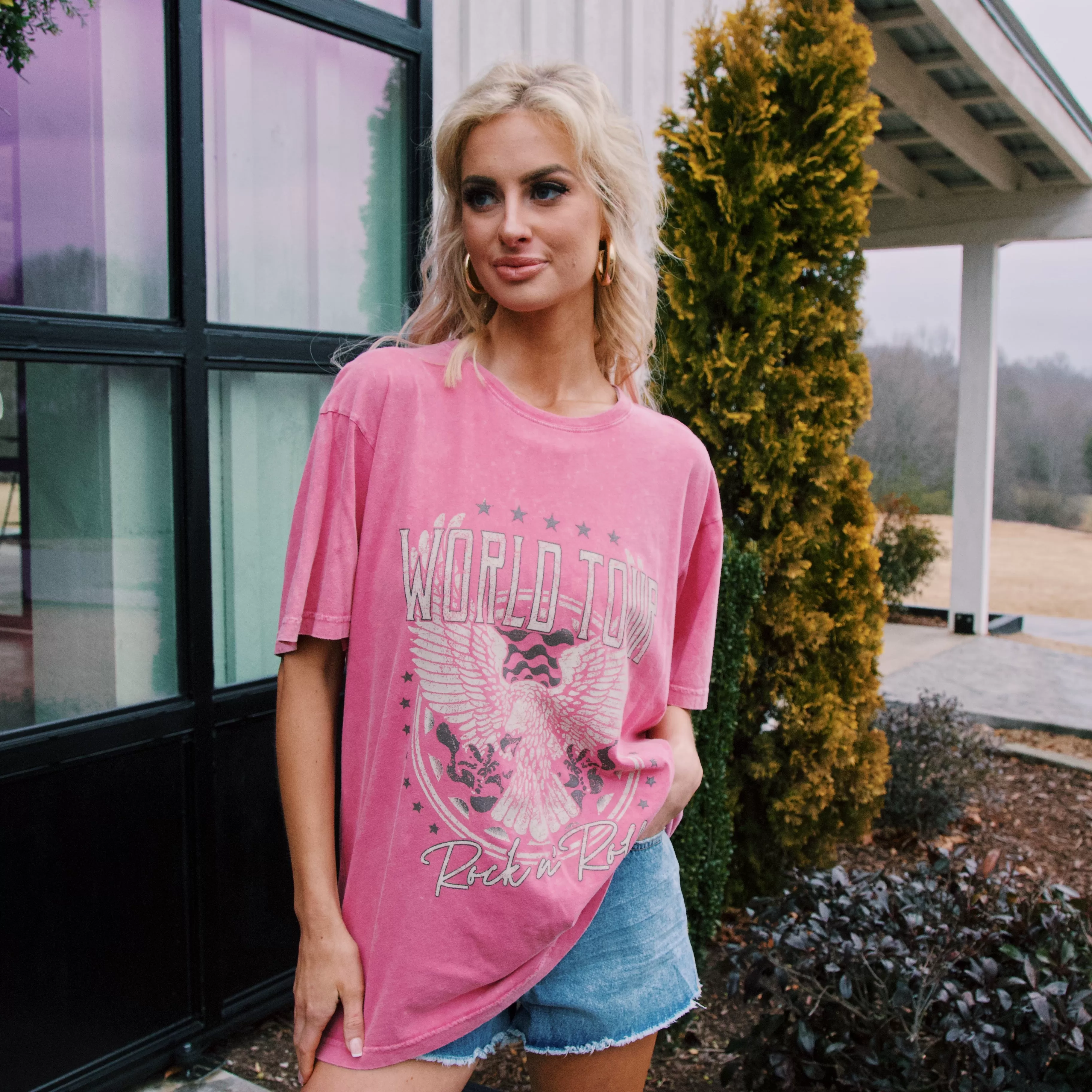 World Tour Graphic Tee, Pink